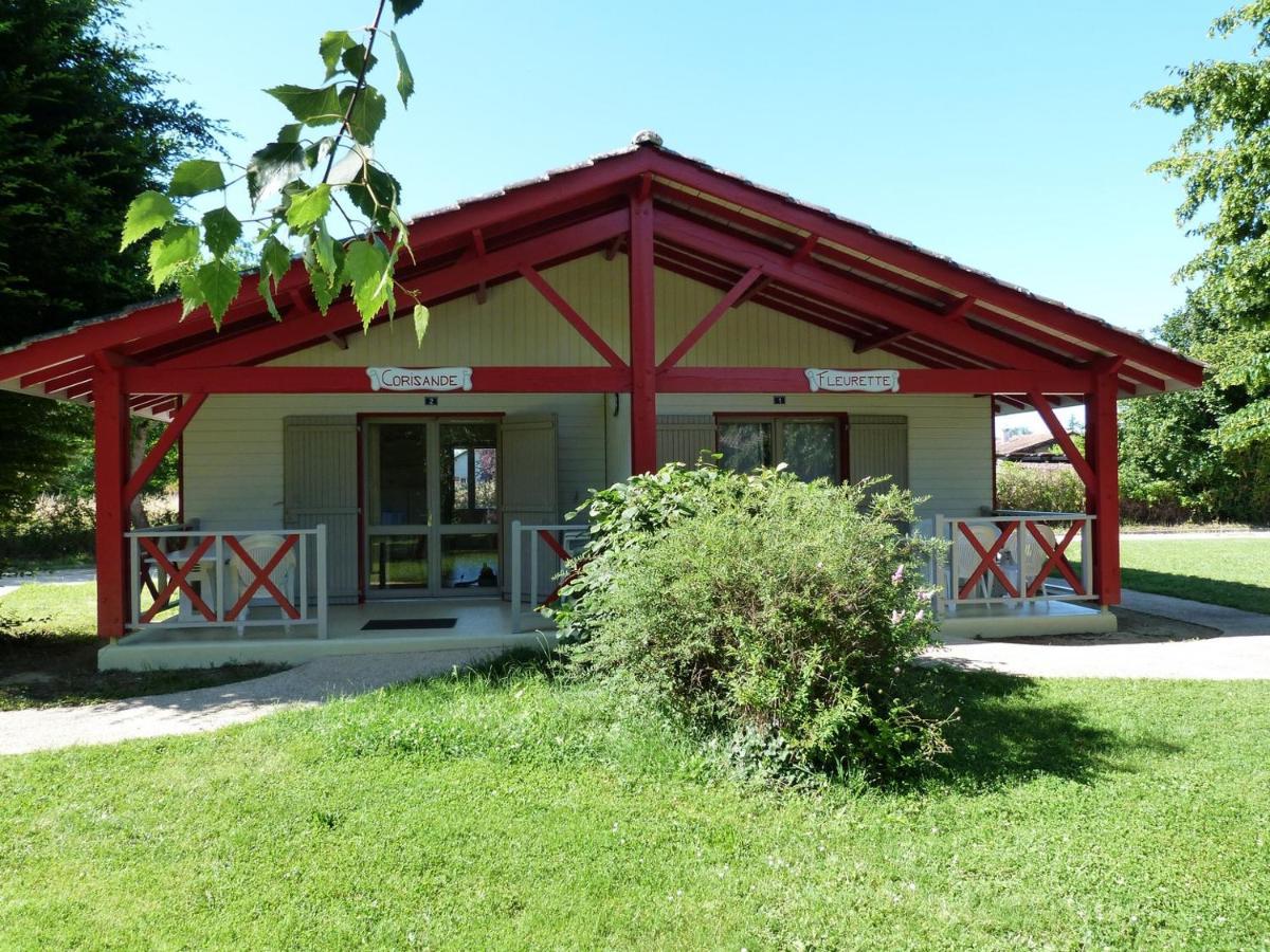 Gites De La Garenne 네라끄 외부 사진